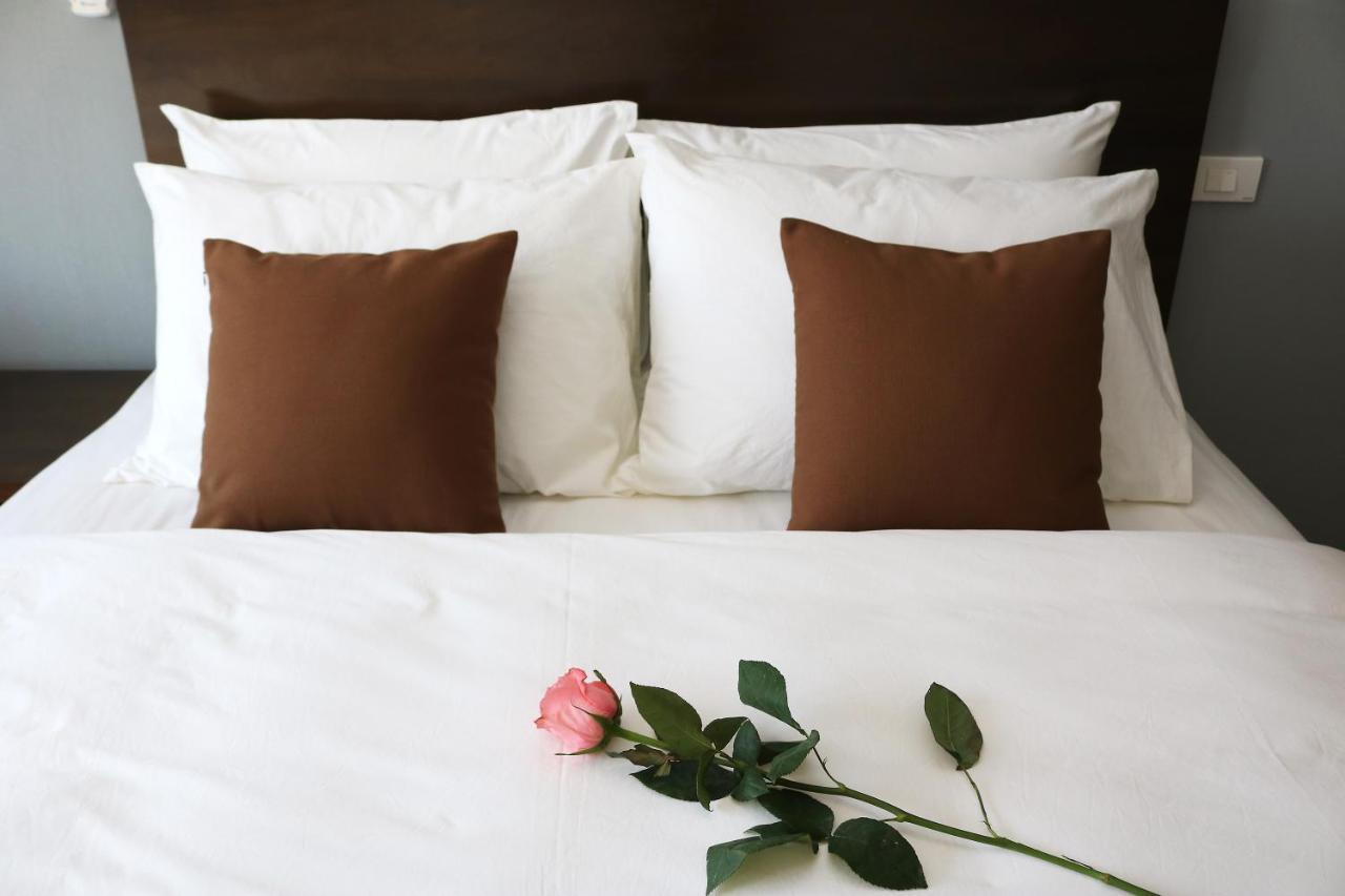 Istay 6 Khách sạn hẻo lánh 3*